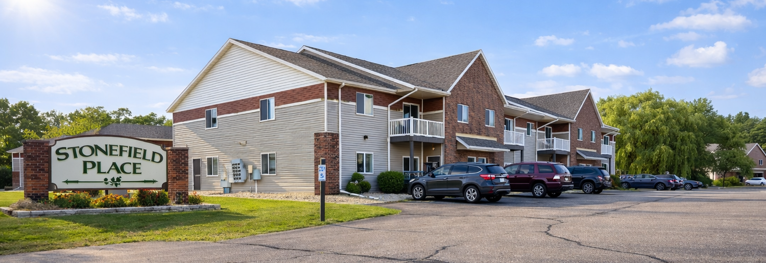 Stonefield Place apartments in Baraboo, WI
